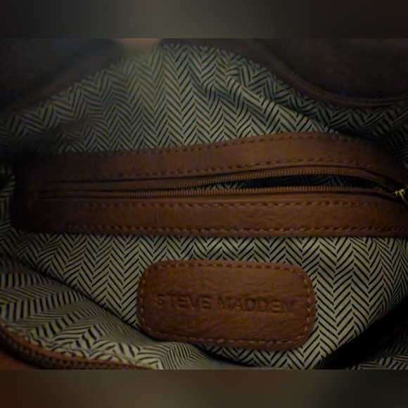 Steve Madden Fringed Brown Mix Of PU Leather & Leather trim crossbody Bag - Picture 5 of 12